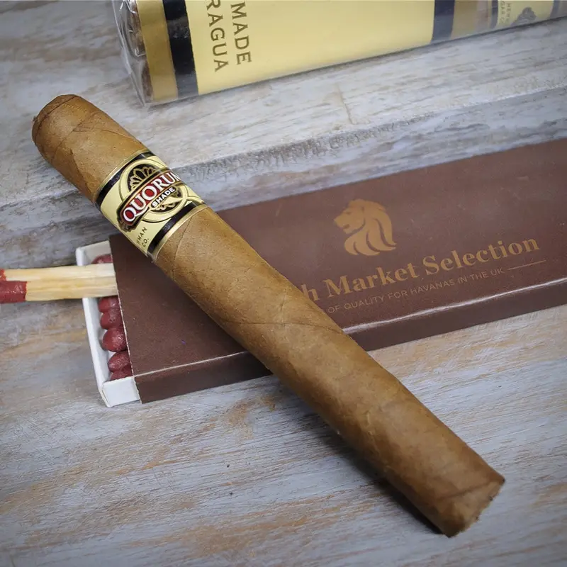 Quorum Tres Petit Corona Shade Cigar - Single 2