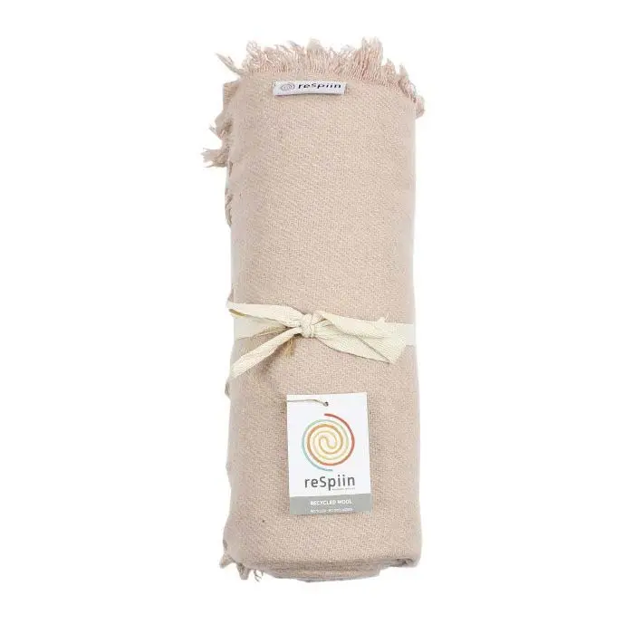 Respiin Dusty Pink Plain Wool Throw With Fringe 1