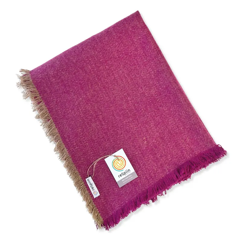 Respiin Recycled Wool Throw - Mulberry Purple 1