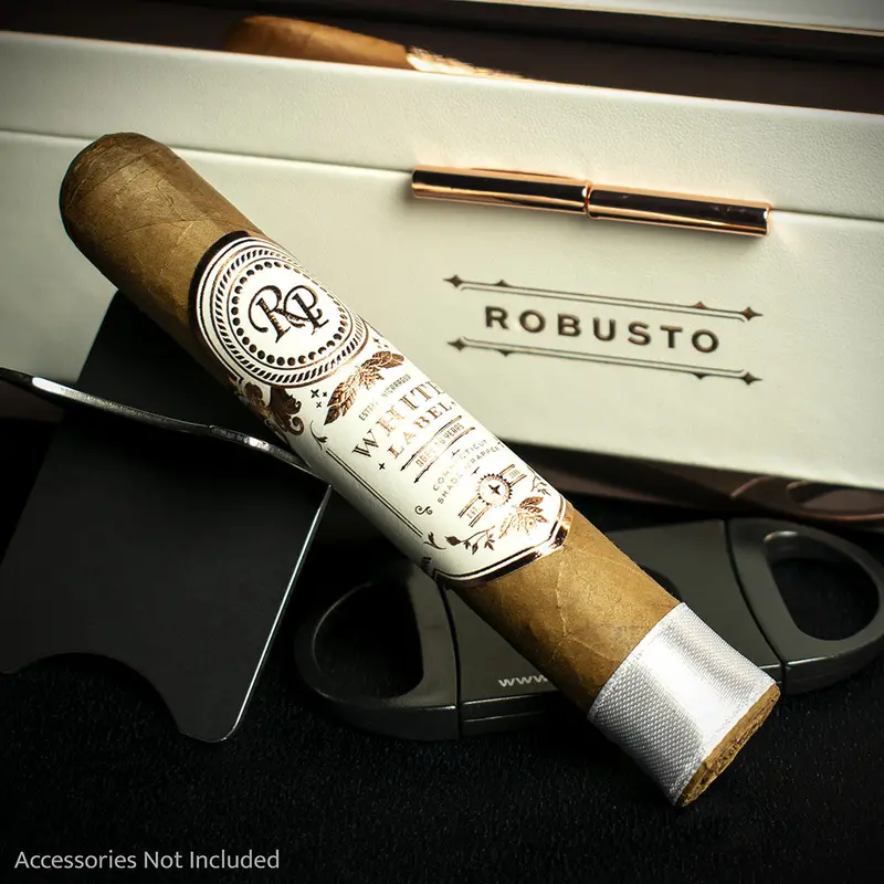 Rocky Patel White Label Robusto Cigar - Single 2