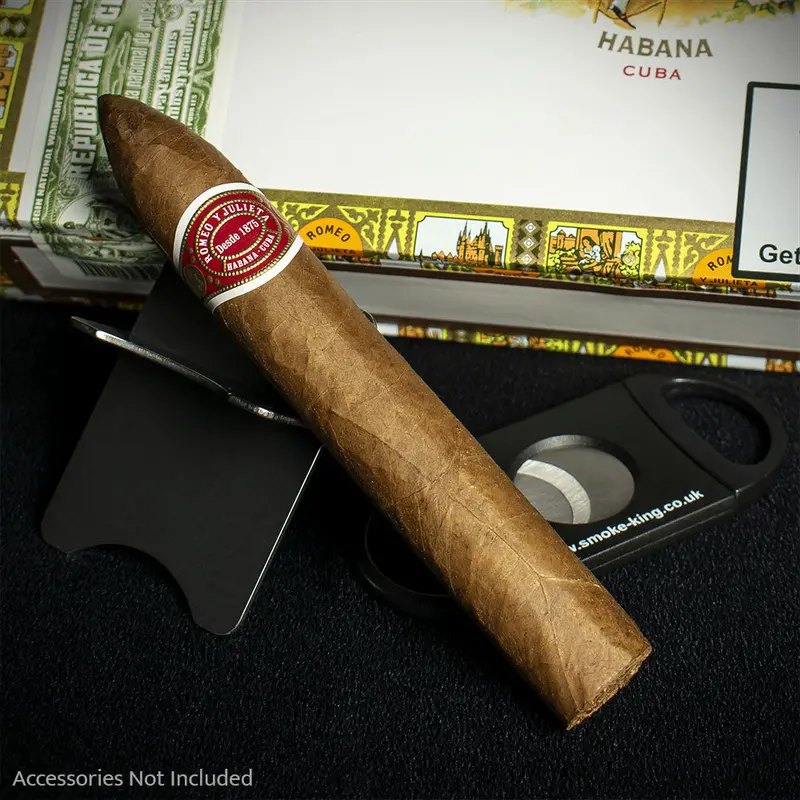 Romeo Y Julieta Belicosos Cuban Cigars - Box Of 25 2