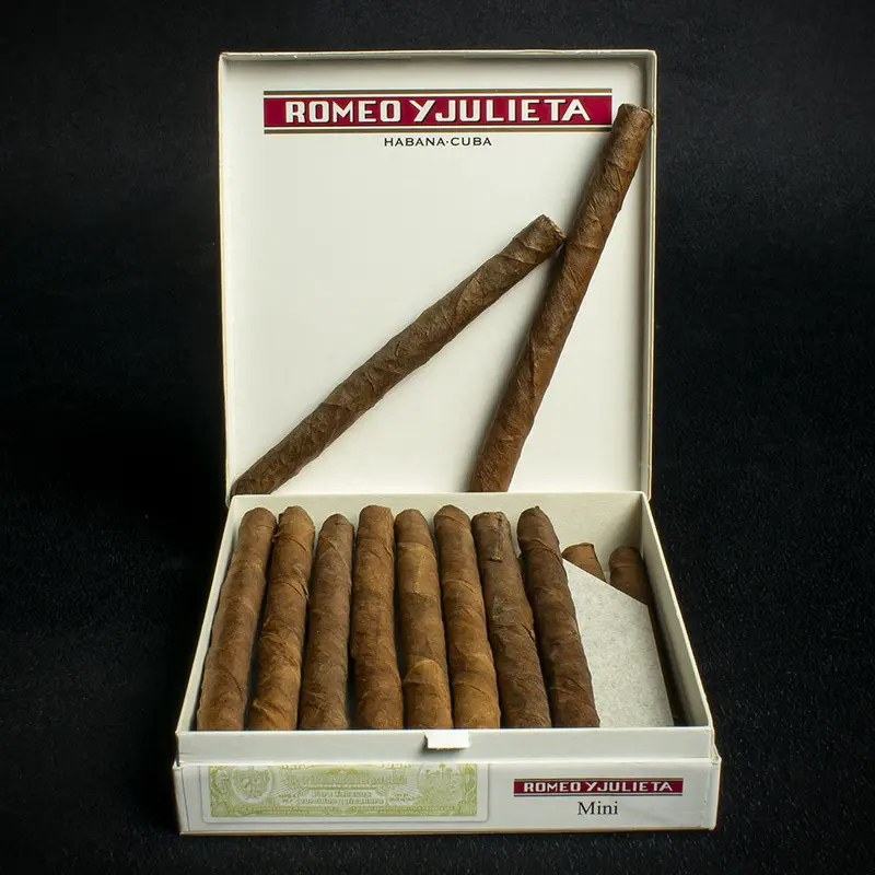 Romeo Y Julieta Mini Cuban Cigarillos - 20 Pack 2
