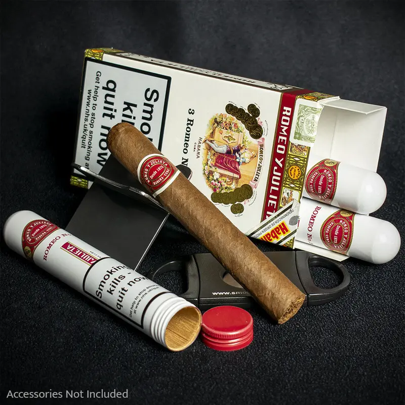 Romeo Y Julieta No.3 Tubos Cuban Cigars - 3 Pack 1