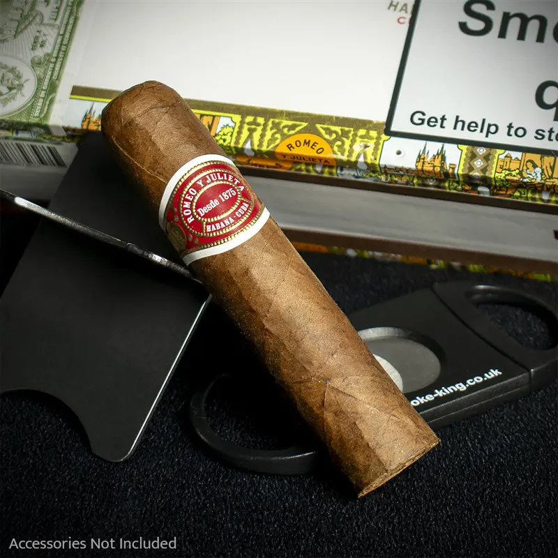 Romeo Y Julieta Petit Royales Cuban Cigars - Box Of 25 2