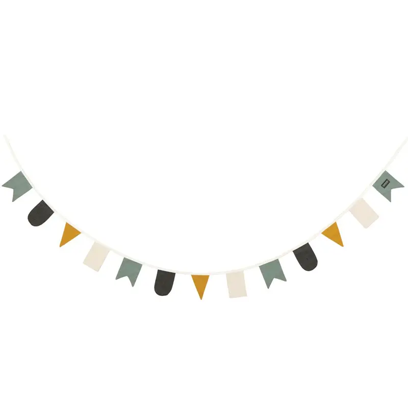 Roommate Circus Hip Hip Hurra Garland 1