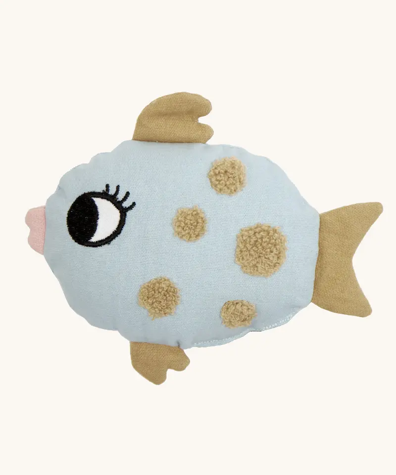 Roommate Fish Rattle 1