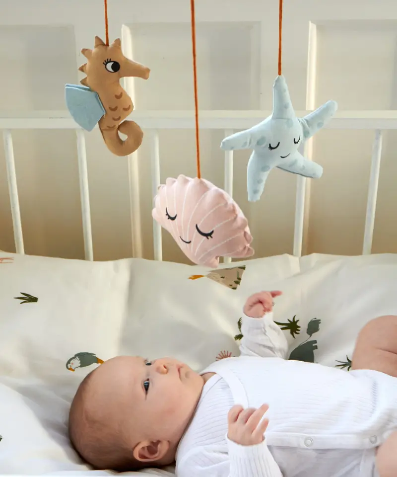Roommate Sealife Baby Mobile 2