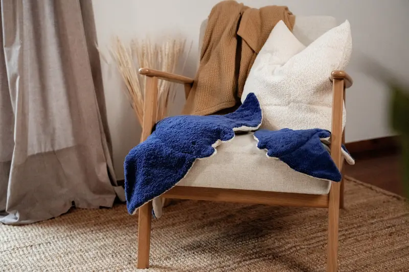 Senger Large Cuddly Manta Ray - Blue 2