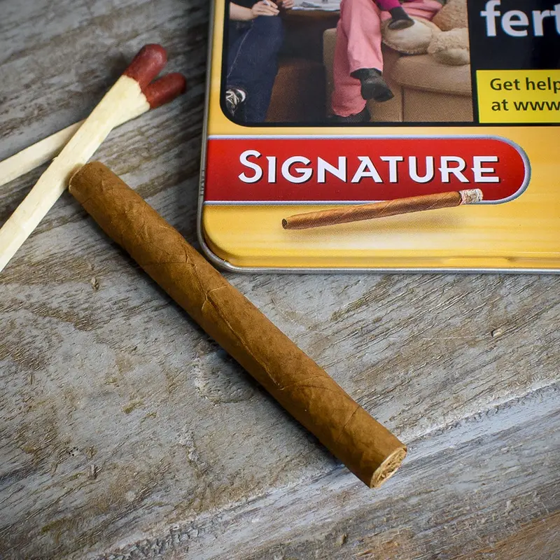 Signature Original Small Cigars - Pack Of 10 1