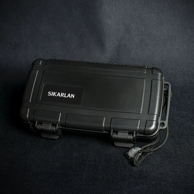 Sikarlan Crushproof Travel Humidor - 5 Cigars Black 1