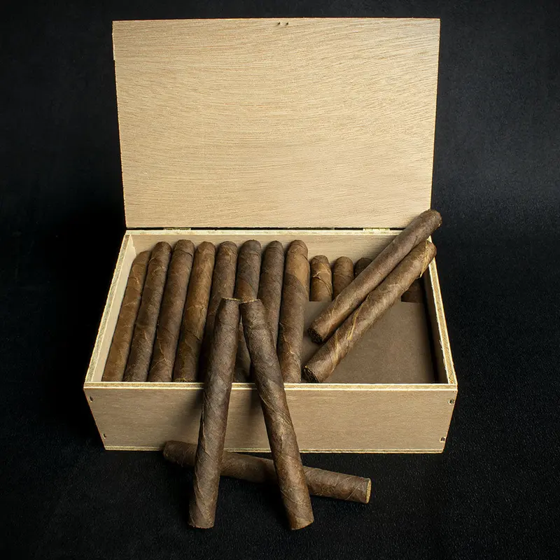 Smoke-King Dutch Senoritas Brasil Cigars - Box Of 50 1