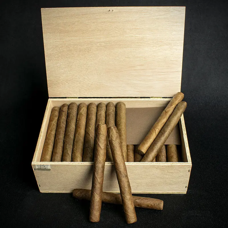 Smoke-King Dutch Senoritas Cigars - Box Of 50 1