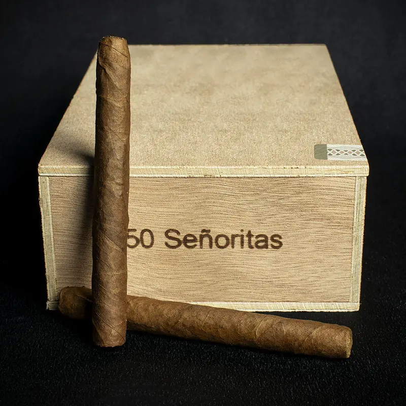 Smoke-King Dutch Senoritas Cigars - Box Of 50 2