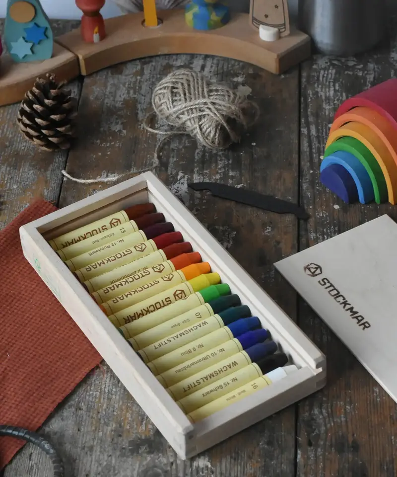 Stockmar 16 Wax Stick Crayons - Wooden Box 1