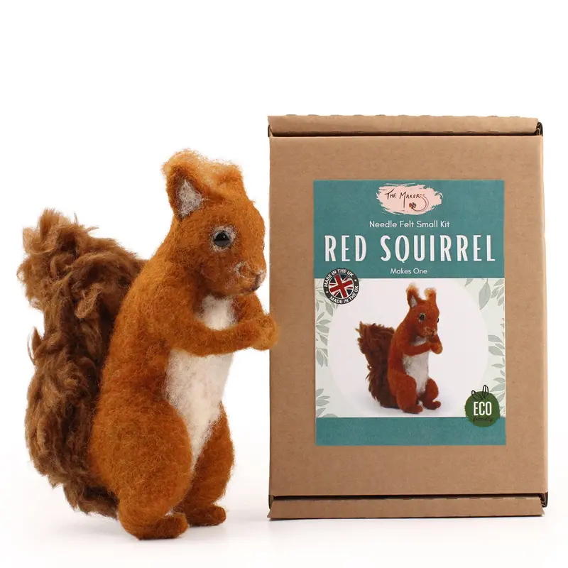 The Makerss - Small Red Squirrel Needle Felt Kit 1