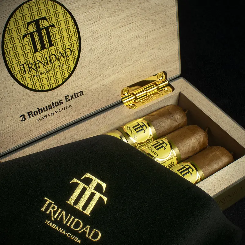Trinidad Robusto Extra Cigars (Limited Edition) - Gift Box Of 3 2