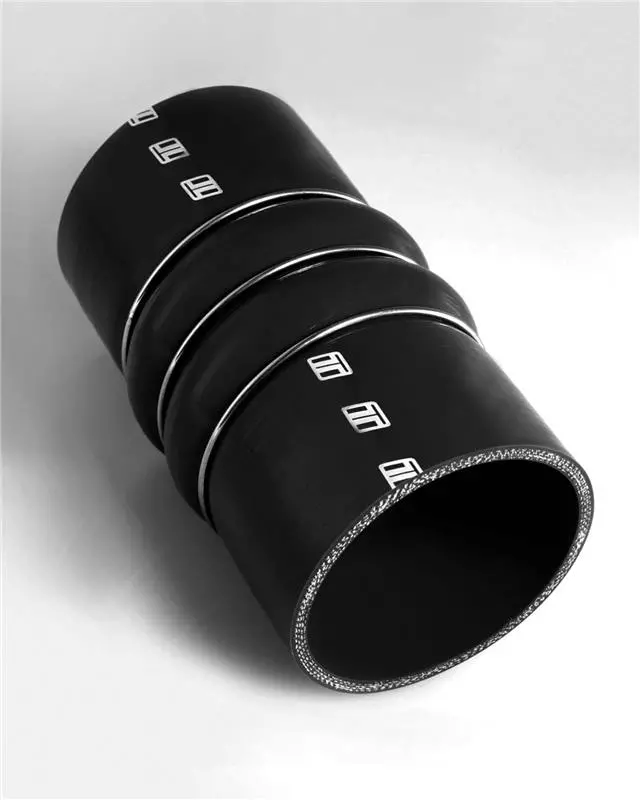 Turbosmart Double Hump Hose 2.75 Black 1