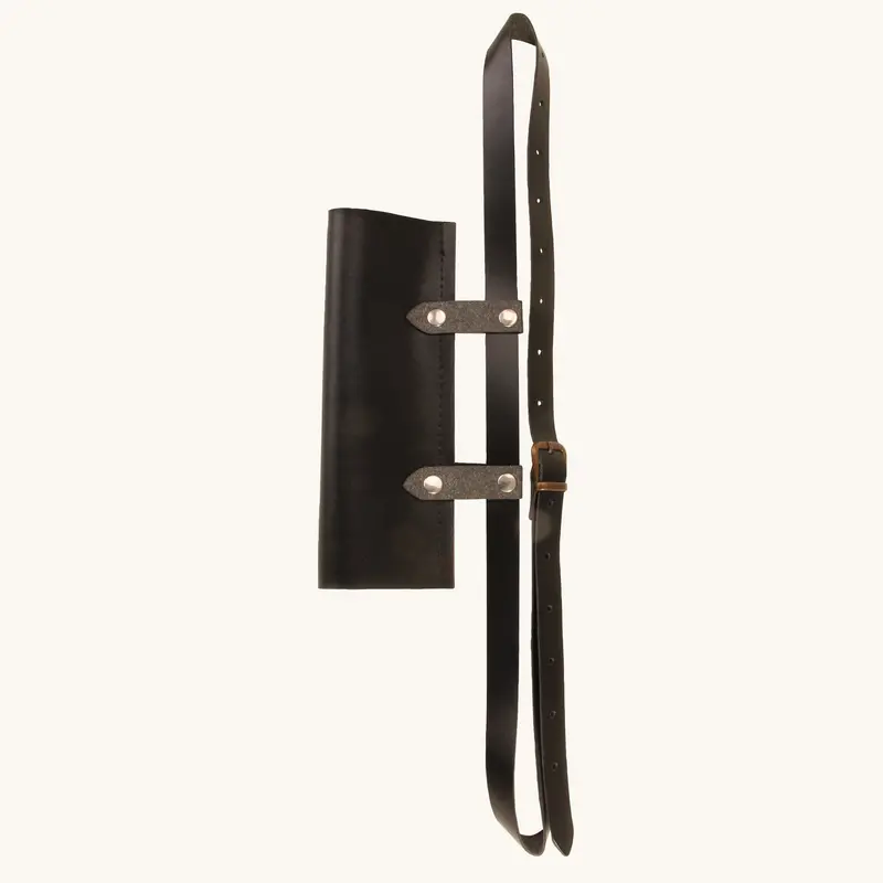 Vah Konrad Back Sword Holder 1