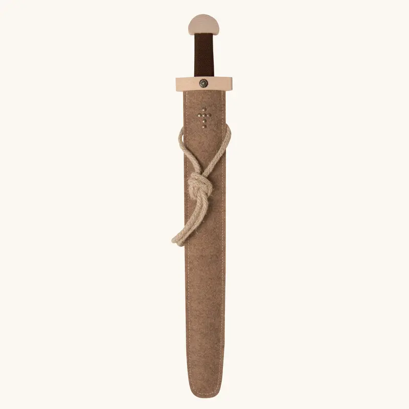 Vah Viking Wooden Sword Set With Felt Sheath 65Cm 1