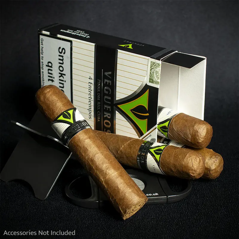 Vegueros Entretiempos Cuban Cigars - Pack Of 4 1