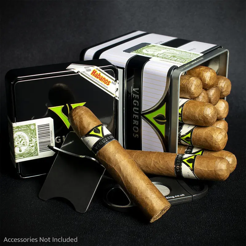 Vegueros Entretiempos Cuban Cigars - Tin 16 Cigars 1