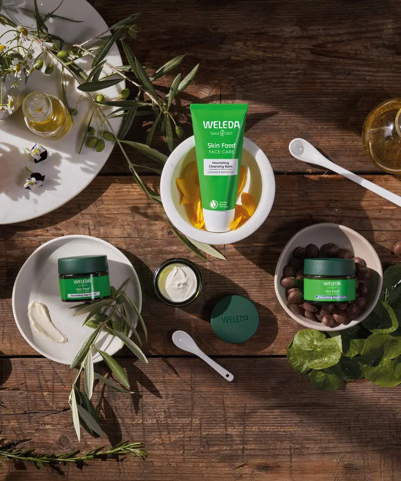 Weleda Skin Food Gift Set - Naturally Nourishing 2