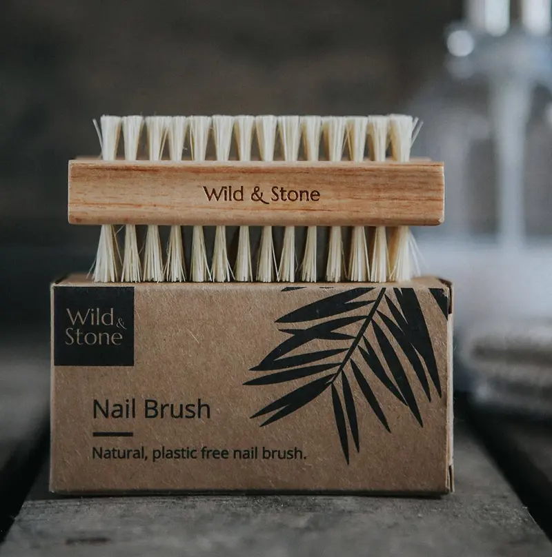 Wild & Stone Natural Nail Brush 2