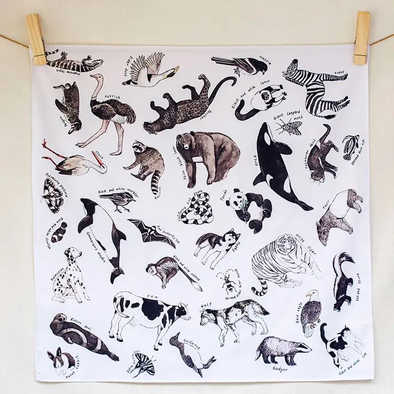 Wonderie Play Cloth - Inky And Ivory Animal Kingdom 1