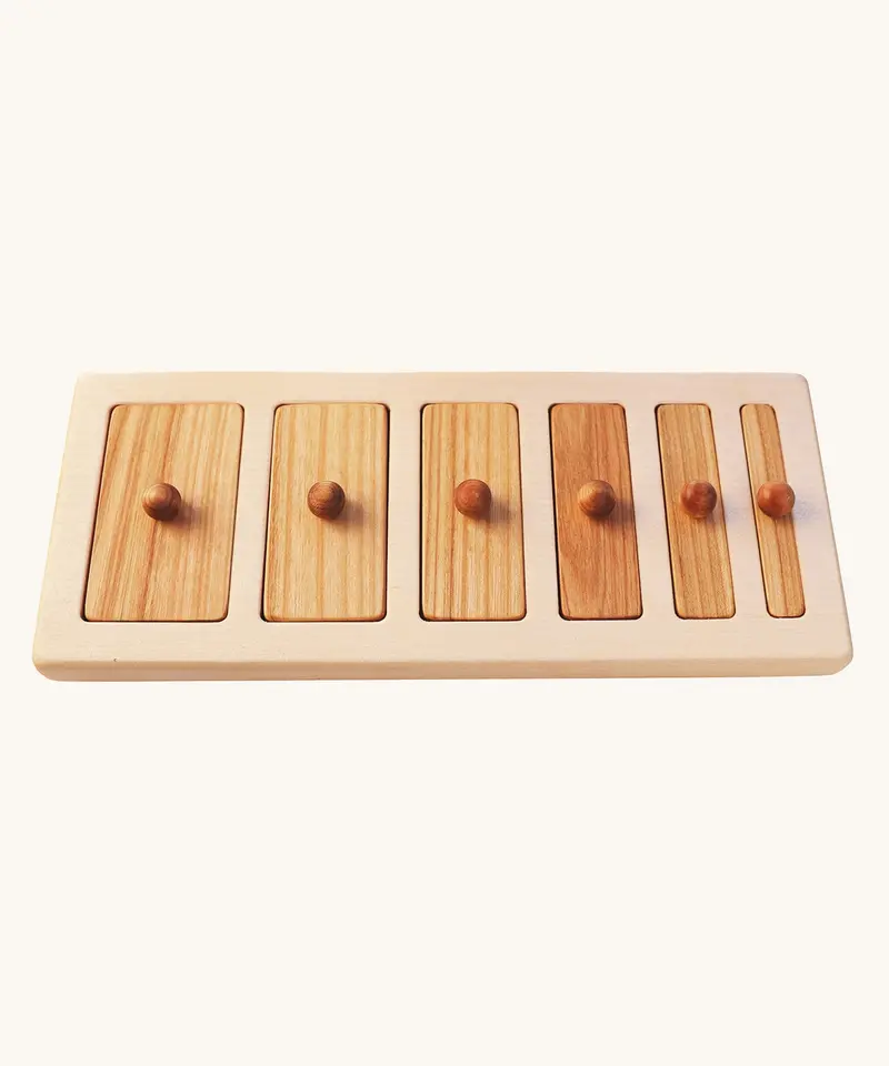 Wooden Story Montessori Wide-Thin Puzzle 1