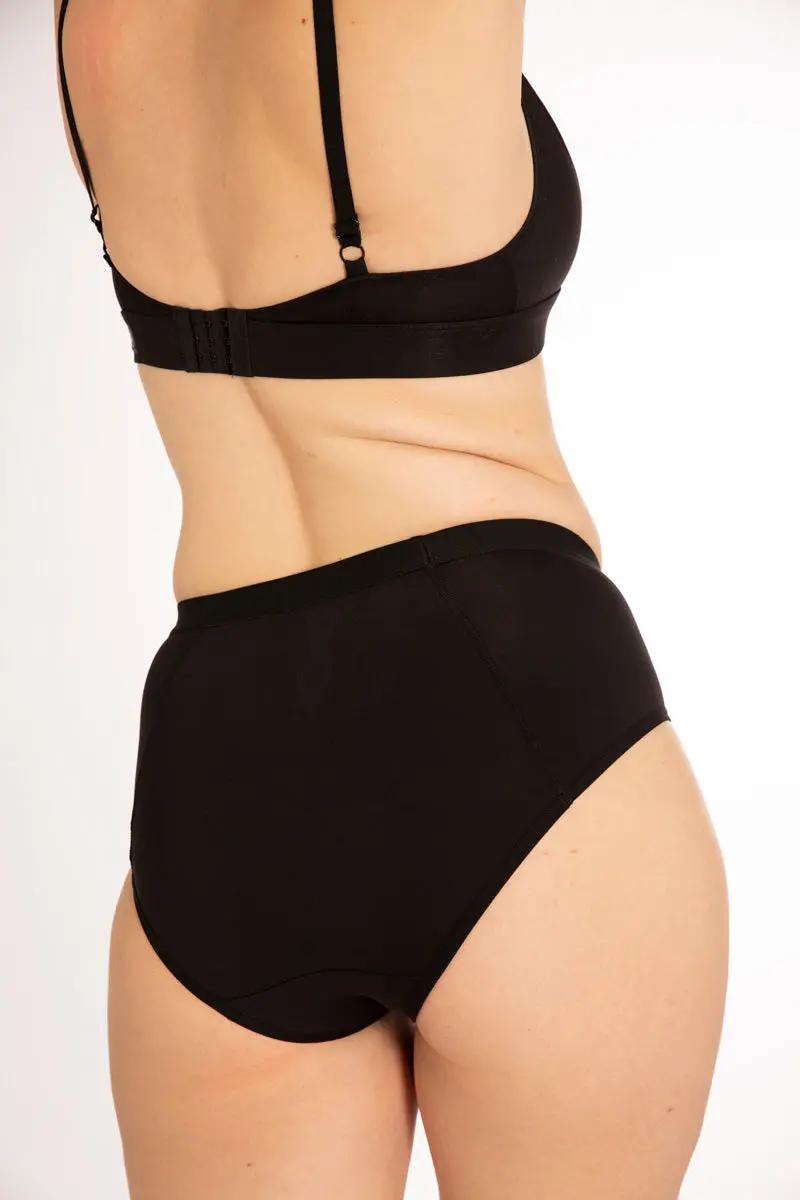 Wuka Everyday Midi Brief 3