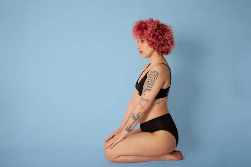 Wuka Perform Seamless Midi Brief - Light Flow 4