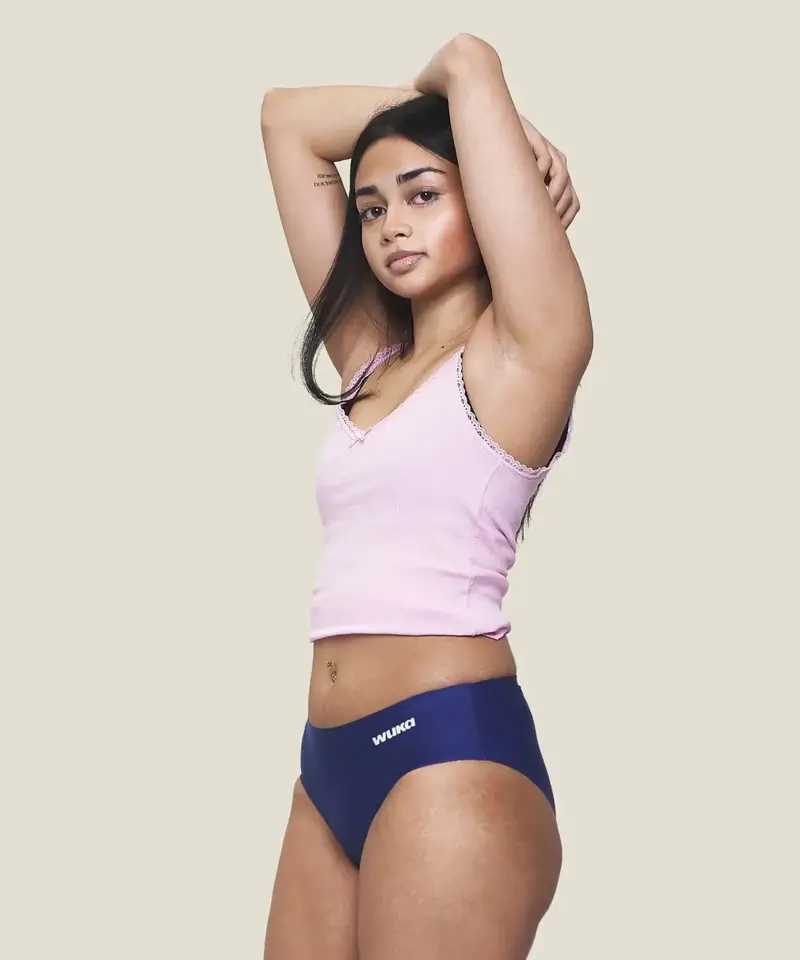 Wuka Teen Stretch Seamless Period Pants Blue - Heavy Flow 2