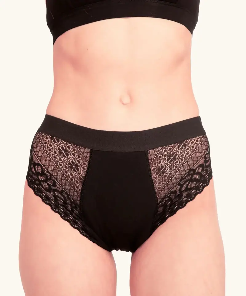 Wuka Ultimate Lace Hipster Brief - Medium Flow 1