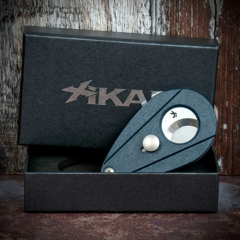 Xikar Xi-2 Lapis Blue Fibreglass 200Bl Double Blade Guillotine Cigar Cutter 1
