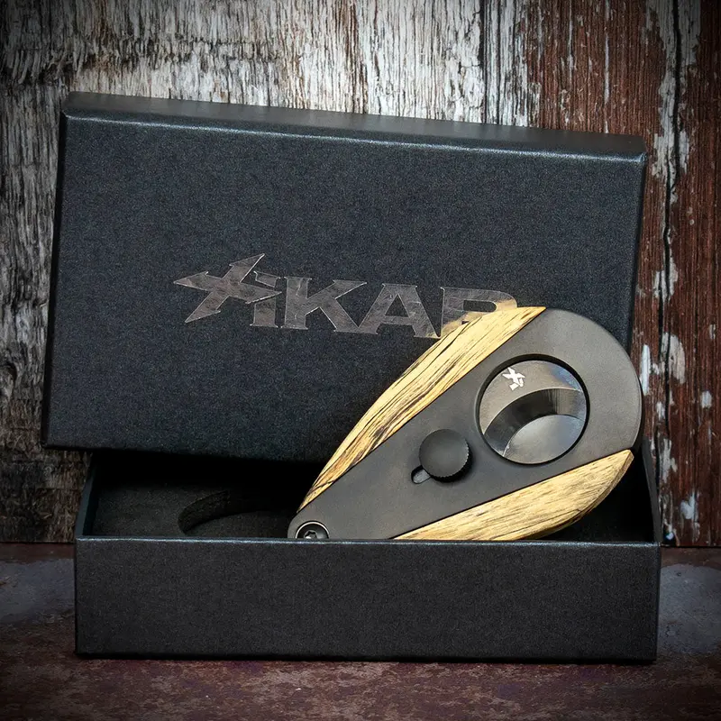 Xikar Xi-3 Phantom Black Spalted Tamarind 300Bkst Double Blade Guillotine Cigar Cutter 1