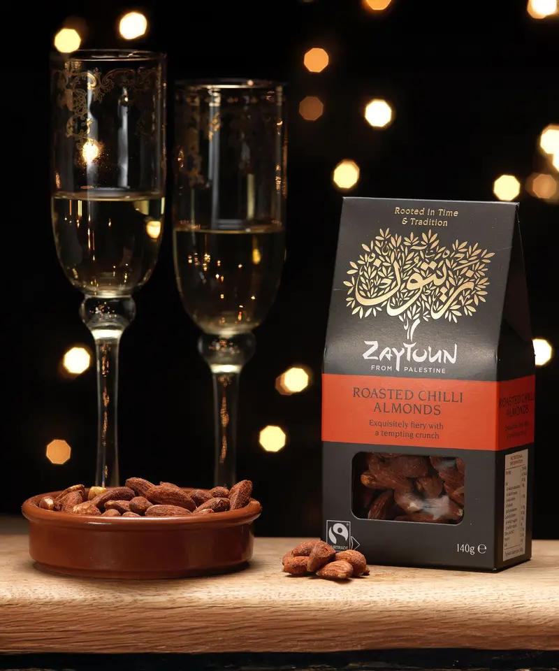 Zaytoun Roasted Chilli Almonds - 140G 2
