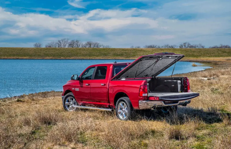 Undercover Elite Lx Hard Tonneau Cover For 2019–2020 Ram 1500 (6.4' Bed), Patriot Blue Finish 1